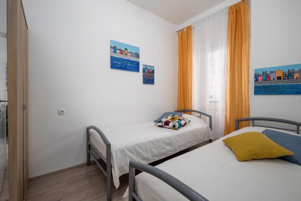 Naval Apartment Риека Экстерьер фото