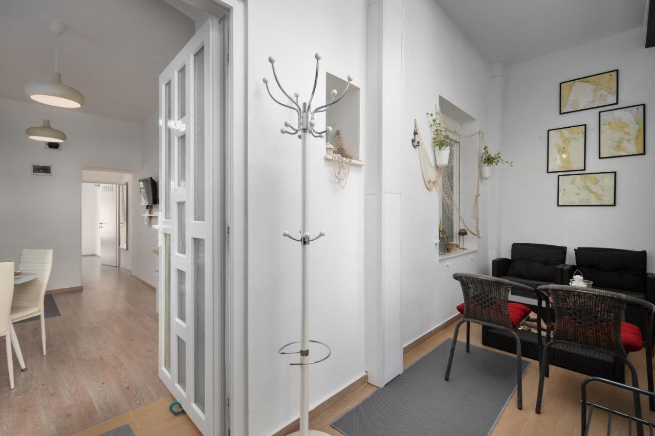 Naval Apartment Риека Экстерьер фото